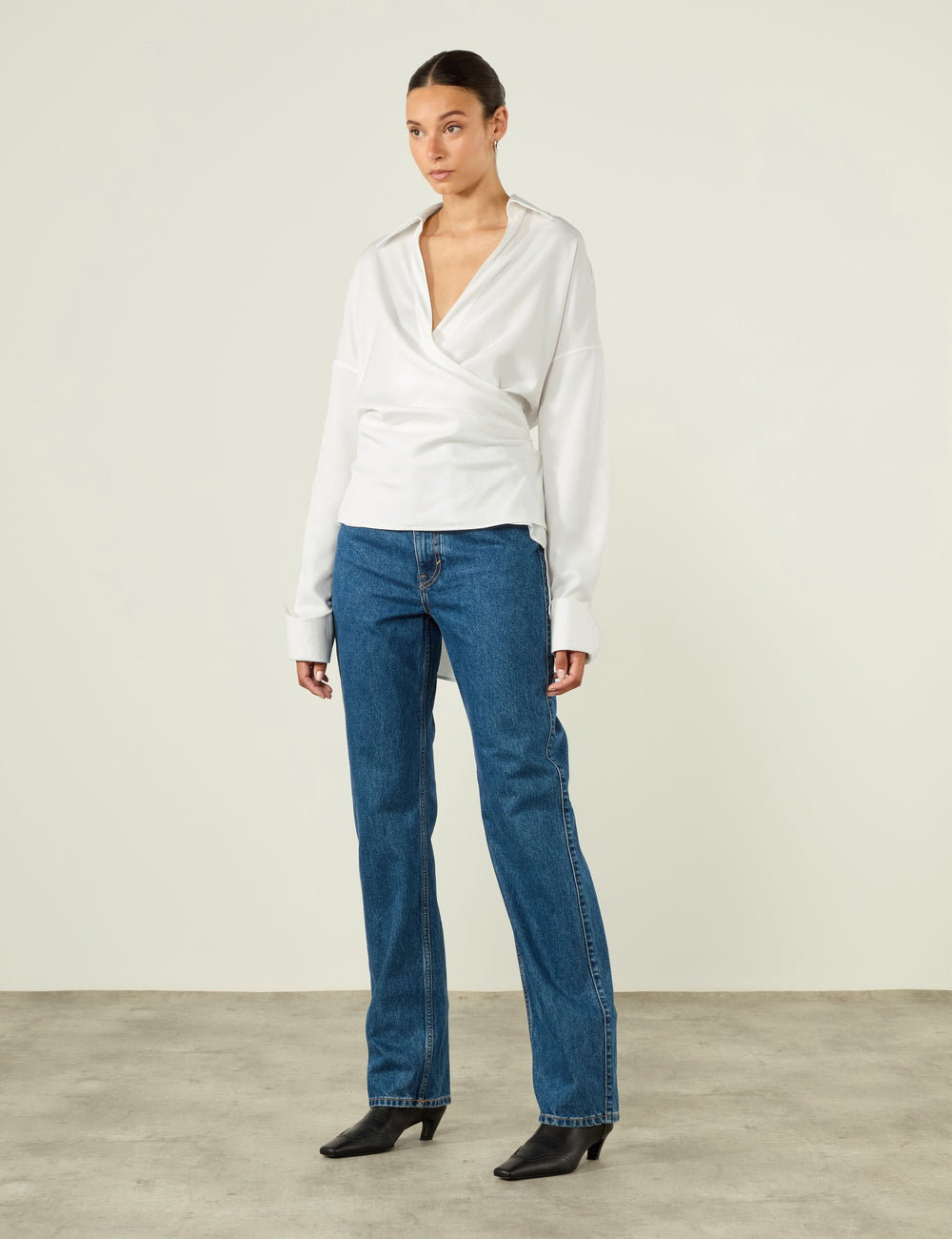 Ncuti: Tencel, Off-White x Felicity Kay