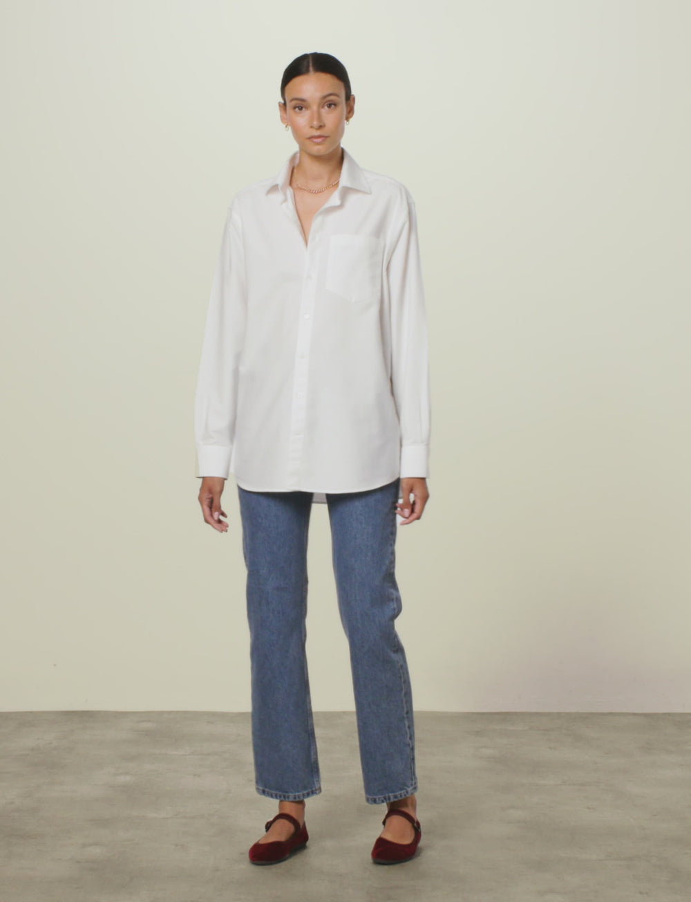 The Oversized: Oxford, White